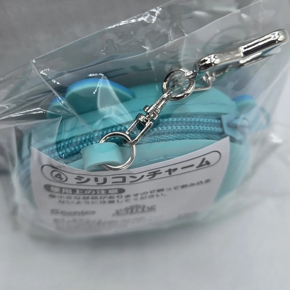Sanrio Hangyodon Silicon Pouch Coin Purse with Star Keychain